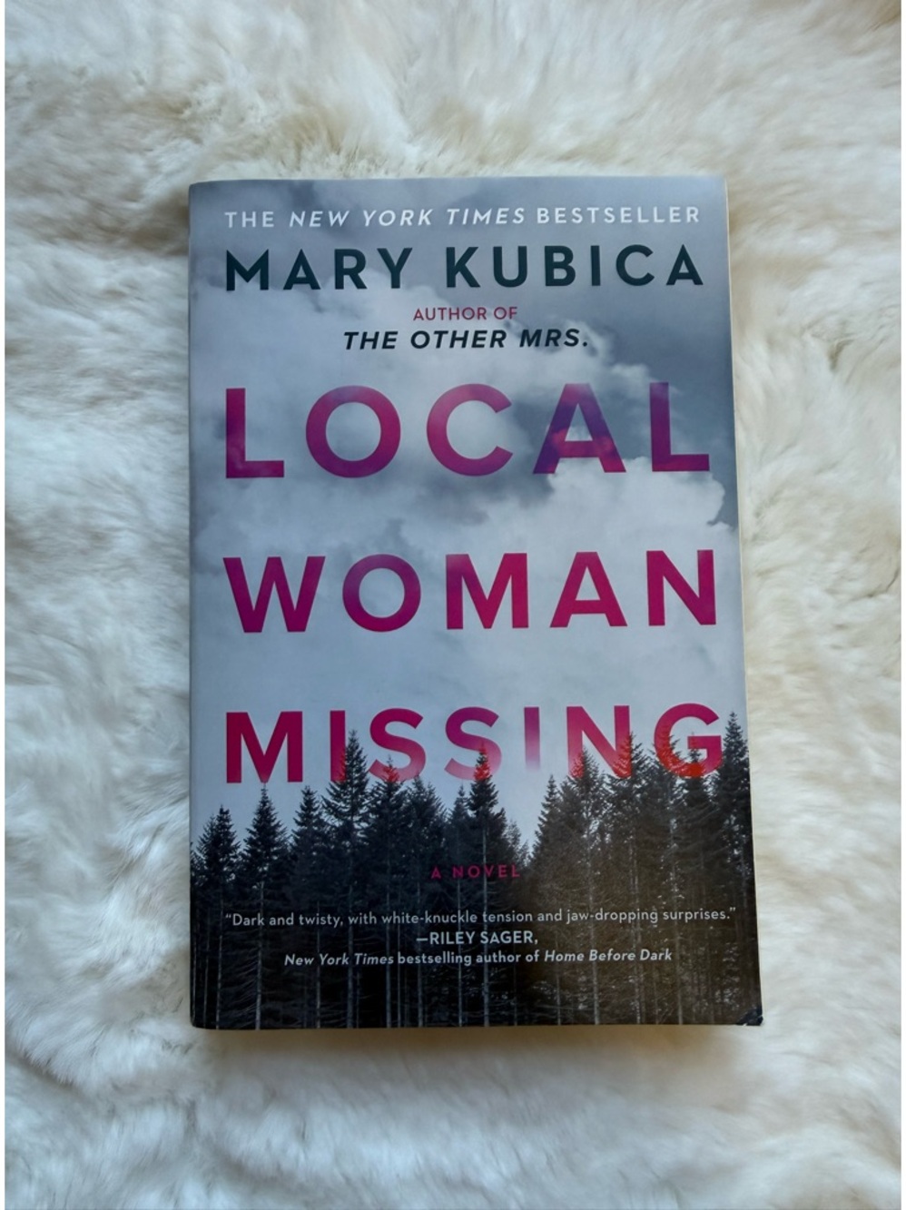 Local Woman Missing by Mary Kubica - Hardcover with Pink & Gray Cover